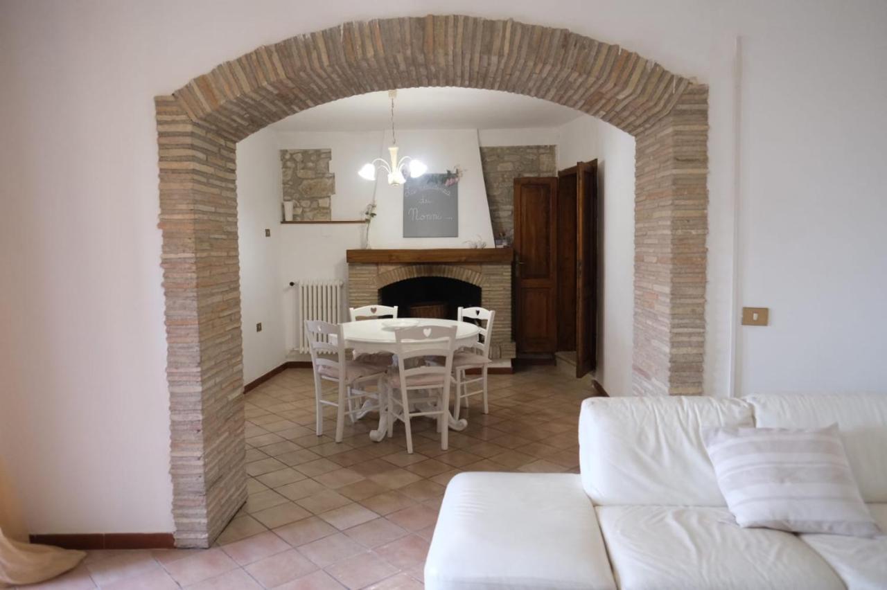 Apartmán La Residenza Dei Nonni Montefranco Exteriér fotografie